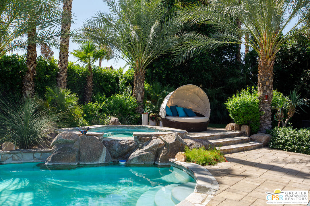 49880 Rancho San Felipe La Quinta, CA 92253 - Photo 28 of 47 a garden view with a seating space