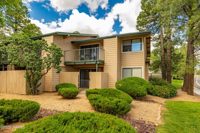 $317,000 | 3200 South Litzler Drive, Unit 9136, Flagstaff, AZ 86005