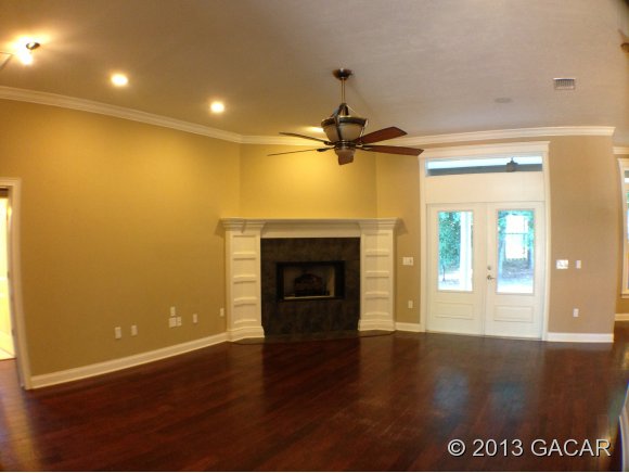 303 Southwest 118th Terrace Gainesville, FL 32607 - Photo 2 of 12 Gallery Image 2