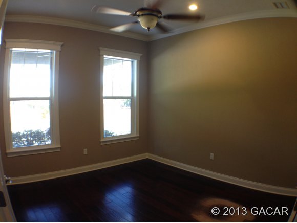 303 Southwest 118th Terrace Gainesville, FL 32607 - Photo 5 of 12 Gallery Image 5