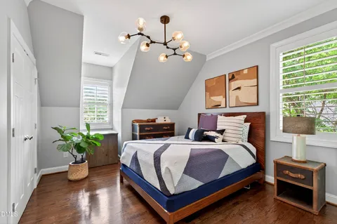 $799,000 | 2741 Oberlin Road, Unit 101, Raleigh, NC 27608