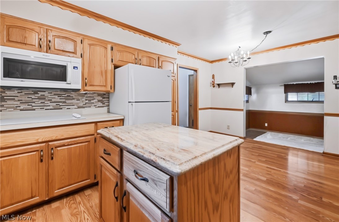 8564 Squires Lane Northeast Warren, OH 44484 - Photo 14 of 38