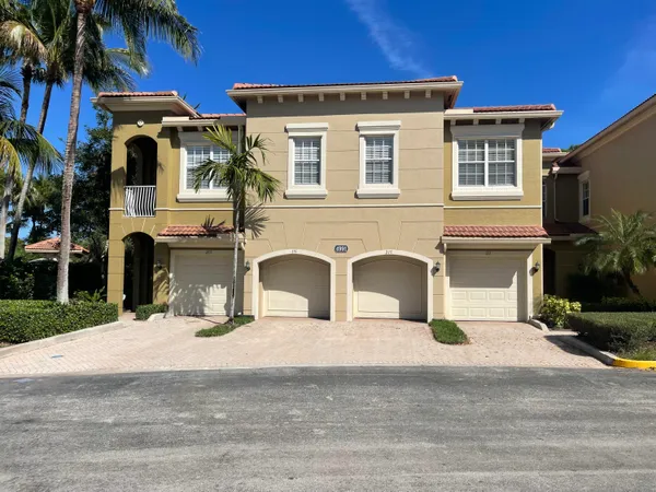 $3,800 | 4991 Bonsai Circle, Unit 111, Palm Beach Gardens, FL 33418