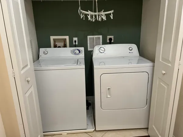 $3,800 | 4991 Bonsai Circle, Unit 111, Palm Beach Gardens, FL 33418