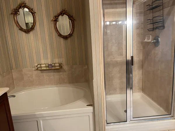 $3,800 | 4991 Bonsai Circle, Unit 111, Palm Beach Gardens, FL 33418