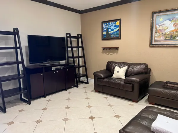 $3,800 | 4991 Bonsai Circle, Unit 111, Palm Beach Gardens, FL 33418