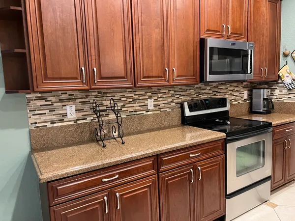 $3,800 | 4991 Bonsai Circle, Unit 111, Palm Beach Gardens, FL 33418