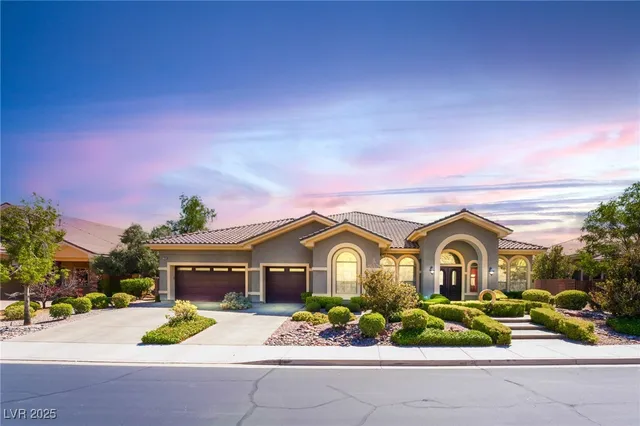 $2,000,000 | 2266 Driftwood Tide Avenue, Henderson, NV 89052