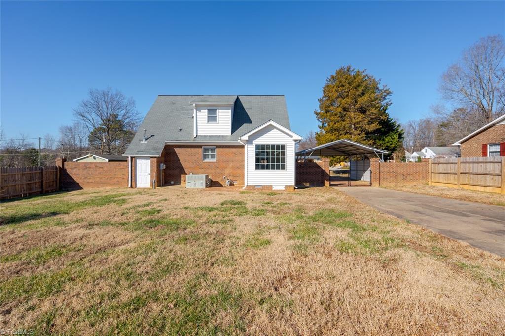 2112 Rendall Street Burlington, NC 27215 - Photo 31 of 39 Gallery Image 31