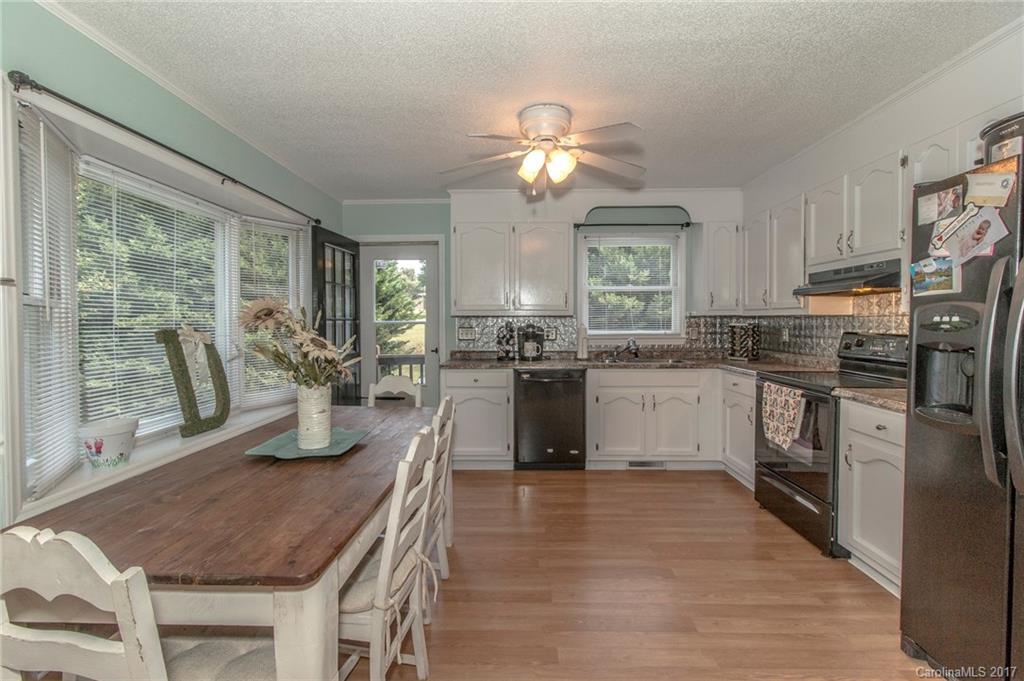 4511 Bud Wilson Road Gastonia, NC 28056 - Photo 3 of 15 Gallery Image 3