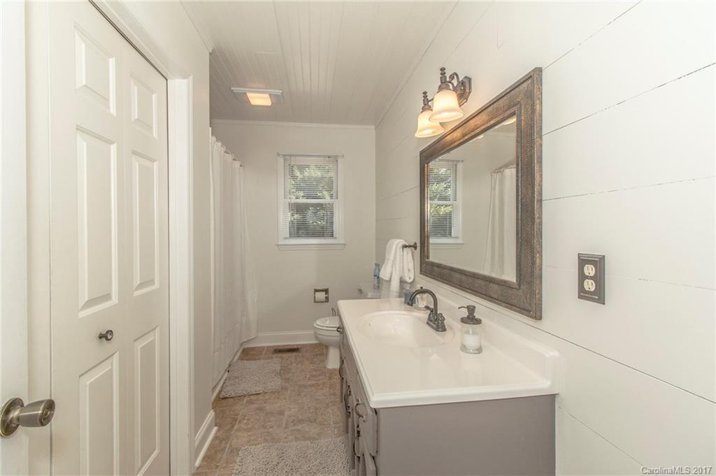 4511 Bud Wilson Road Gastonia, NC 28056 - Photo 4 of 15 Gallery Image 4