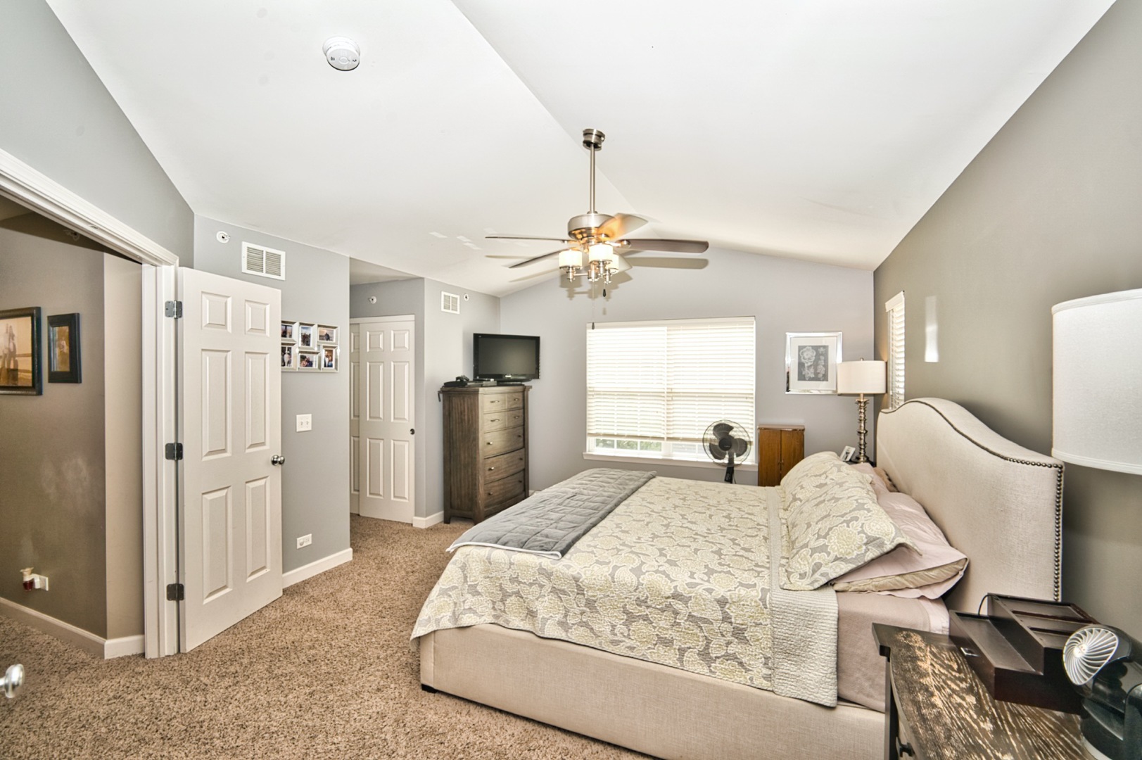 2169 Cabrillo Lane Hoffman Estates, IL 60192 - Photo 24 of 45