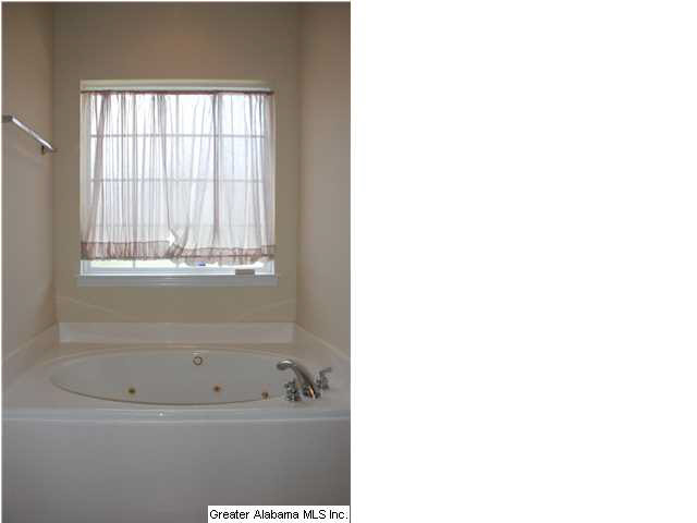 656 Wynlake Cove Alabaster, AL 35007 - Photo 13 of 28