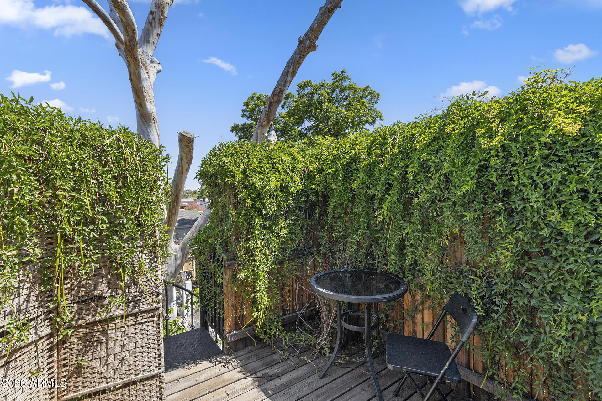5228 North 15th Street Phoenix, AZ 85014 - Photo 88 of 96 a view of a chairs and table in the patio