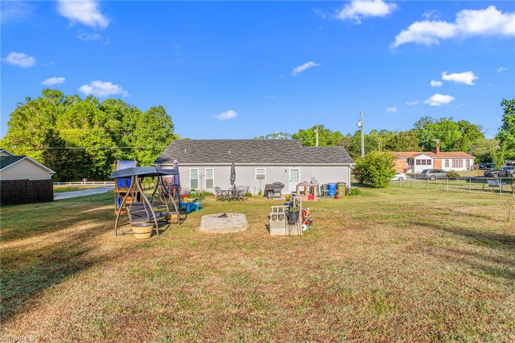 729 Bailey Road Winston-Salem, NC 27107 - Photo 18 of 22