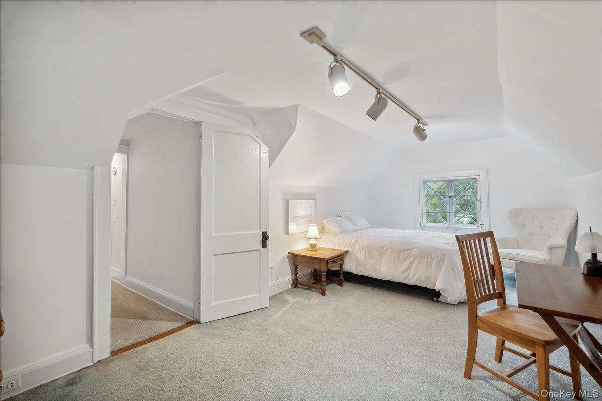 31 Seton Road Larchmont, NY 10538 - Photo 23 of 34
