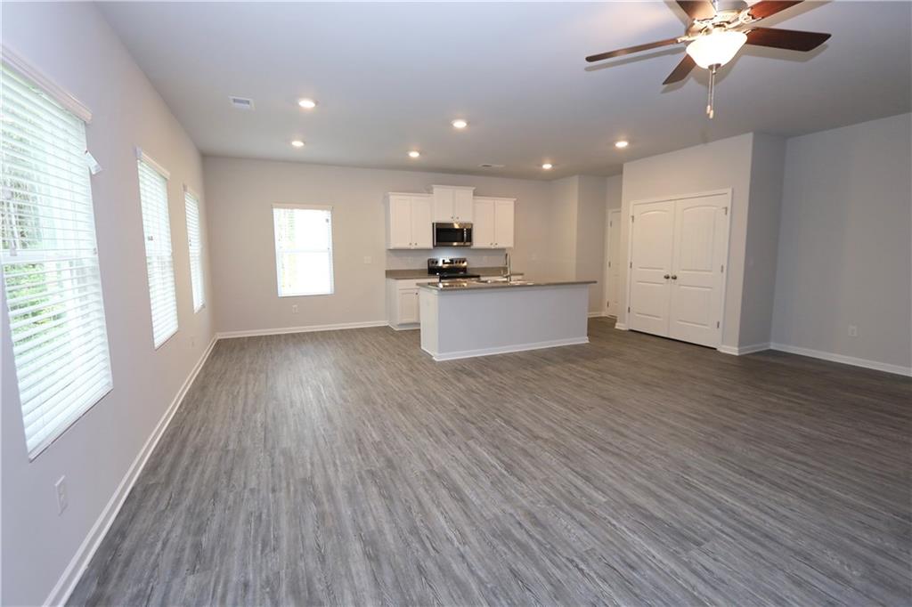 2105 Jessica Way Conyers, GA 30012 - Photo 15 of 18