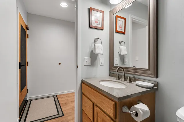 $218,000 | 30 Mountainside Drive, Unit VILLAGE GATE 102, Warren, VT 05674