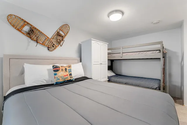 $218,000 | 30 Mountainside Drive, Unit VILLAGE GATE 102, Warren, VT 05674