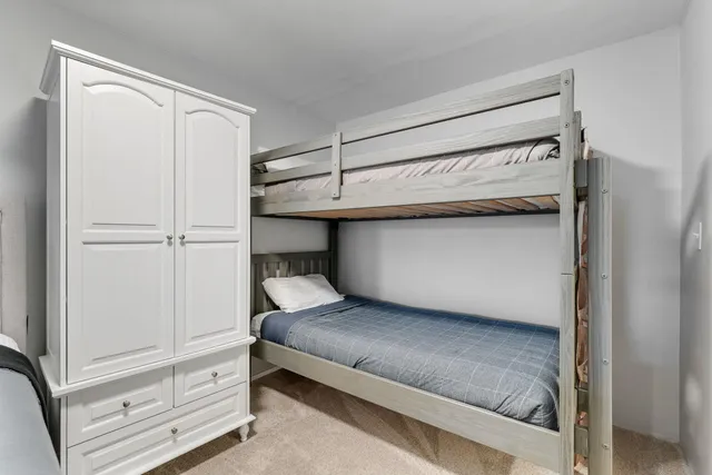 $218,000 | 30 Mountainside Drive, Unit VILLAGE GATE 102, Warren, VT 05674