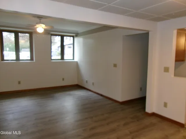 $1,425 | 222 South Ten Broeck Street, Unit 3, Scotia, NY 12302