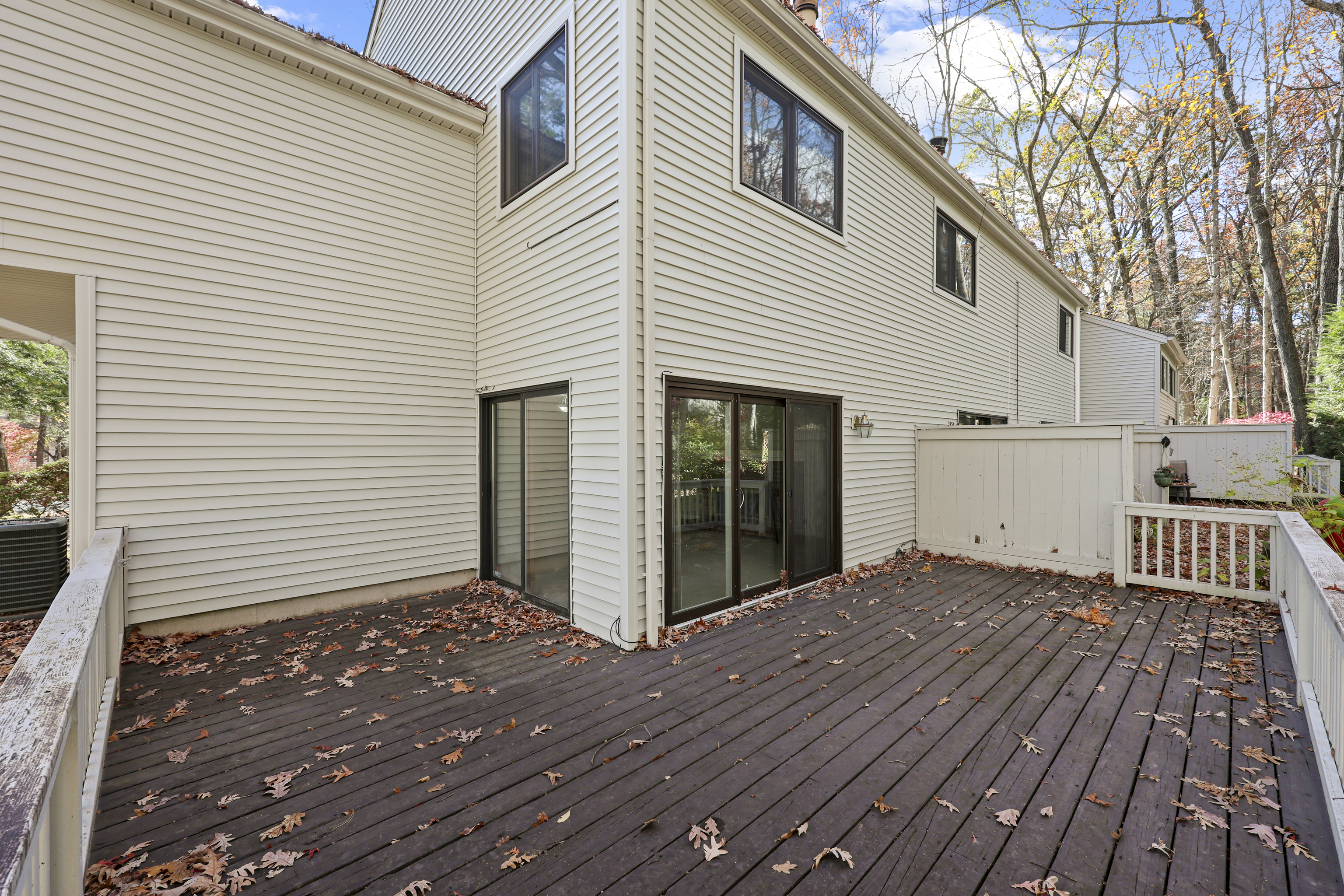 27 Farmington Chase Crescent Farmington, CT 06032 - Photo 28 of 39 a view of a house with wooden deck