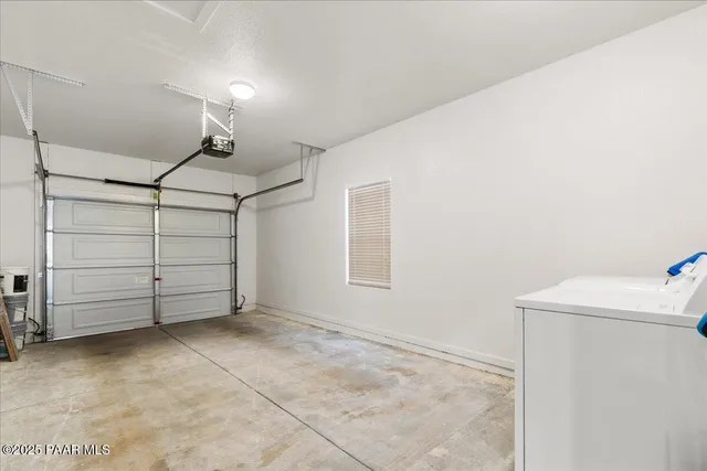 $379,900 | 11405 East Nancy Lane, Dewey-Humboldt, AZ 86327