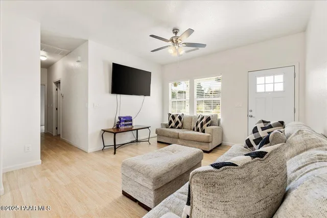 $379,900 | 11405 East Nancy Lane, Dewey-Humboldt, AZ 86327