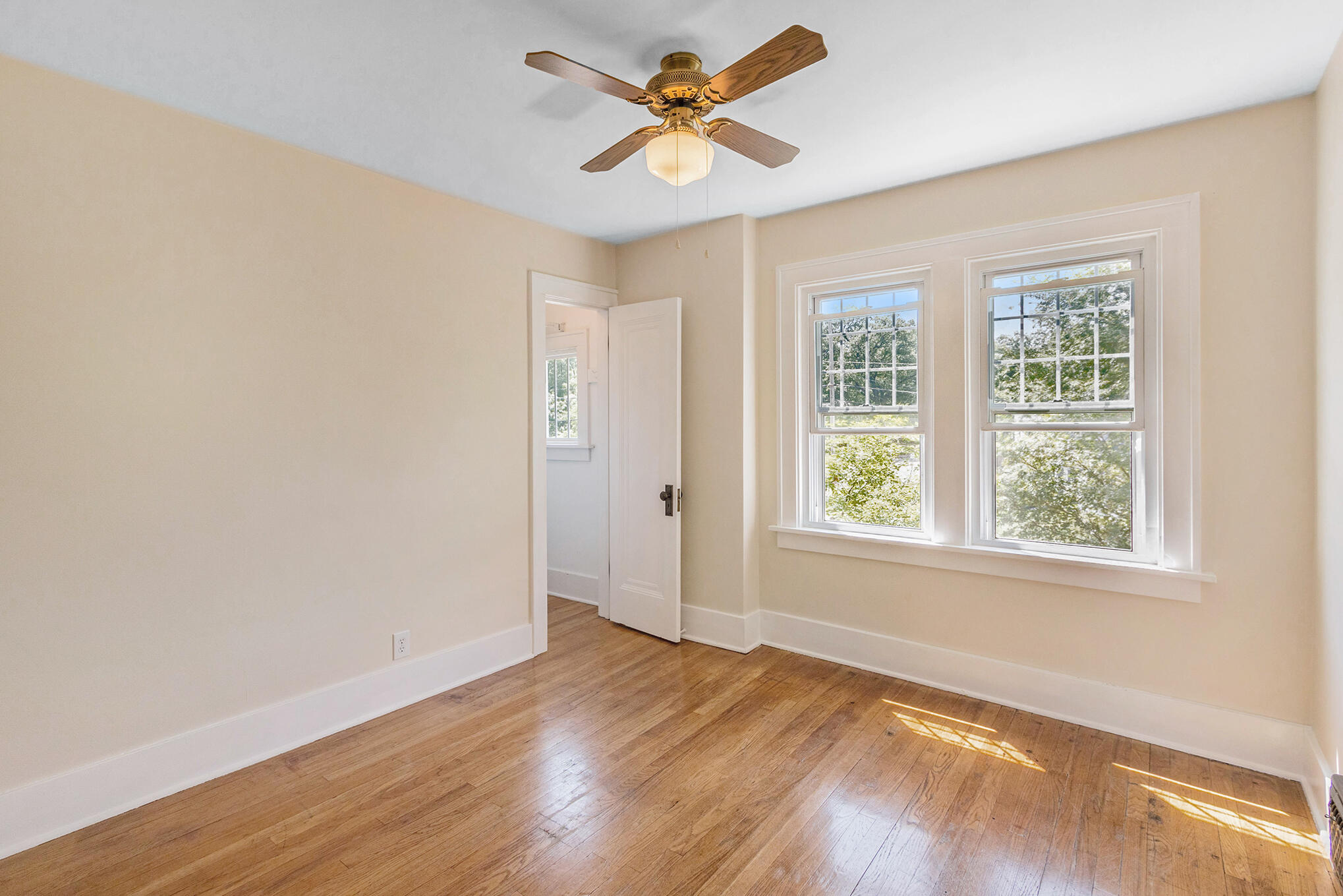 756 Whites Road Kalamazoo, MI 49008 - Photo 14 of 26 756Whites_22