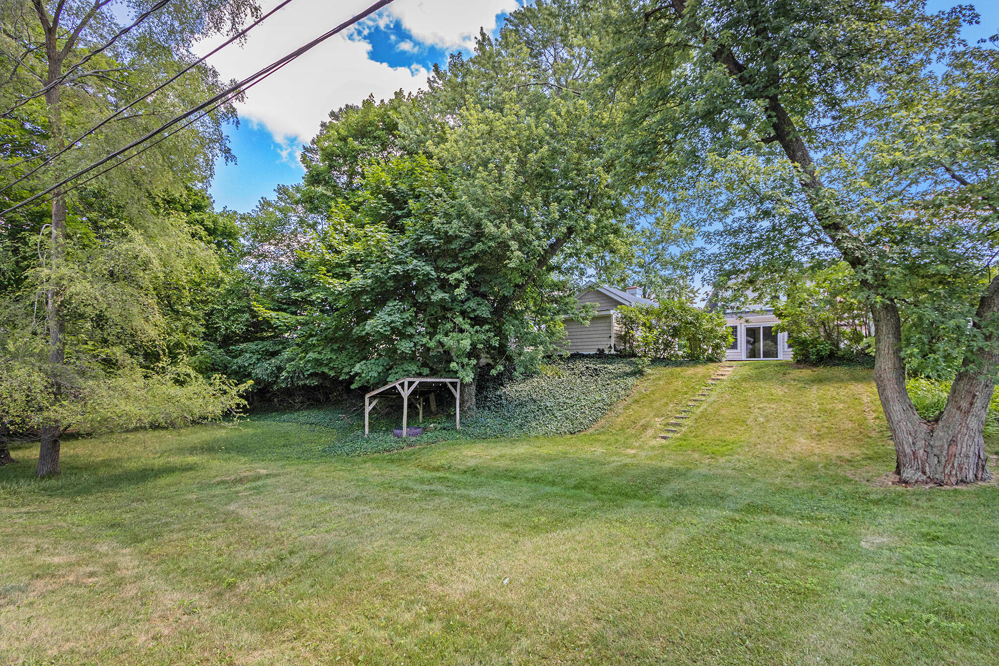 756 Whites Road Kalamazoo, MI 49008 - Photo 25 of 26 756Whites_43
