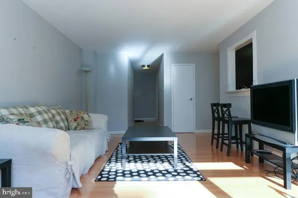 $465,000 | 2401 H Street Northwest, Unit 204, Washington, DC 20037