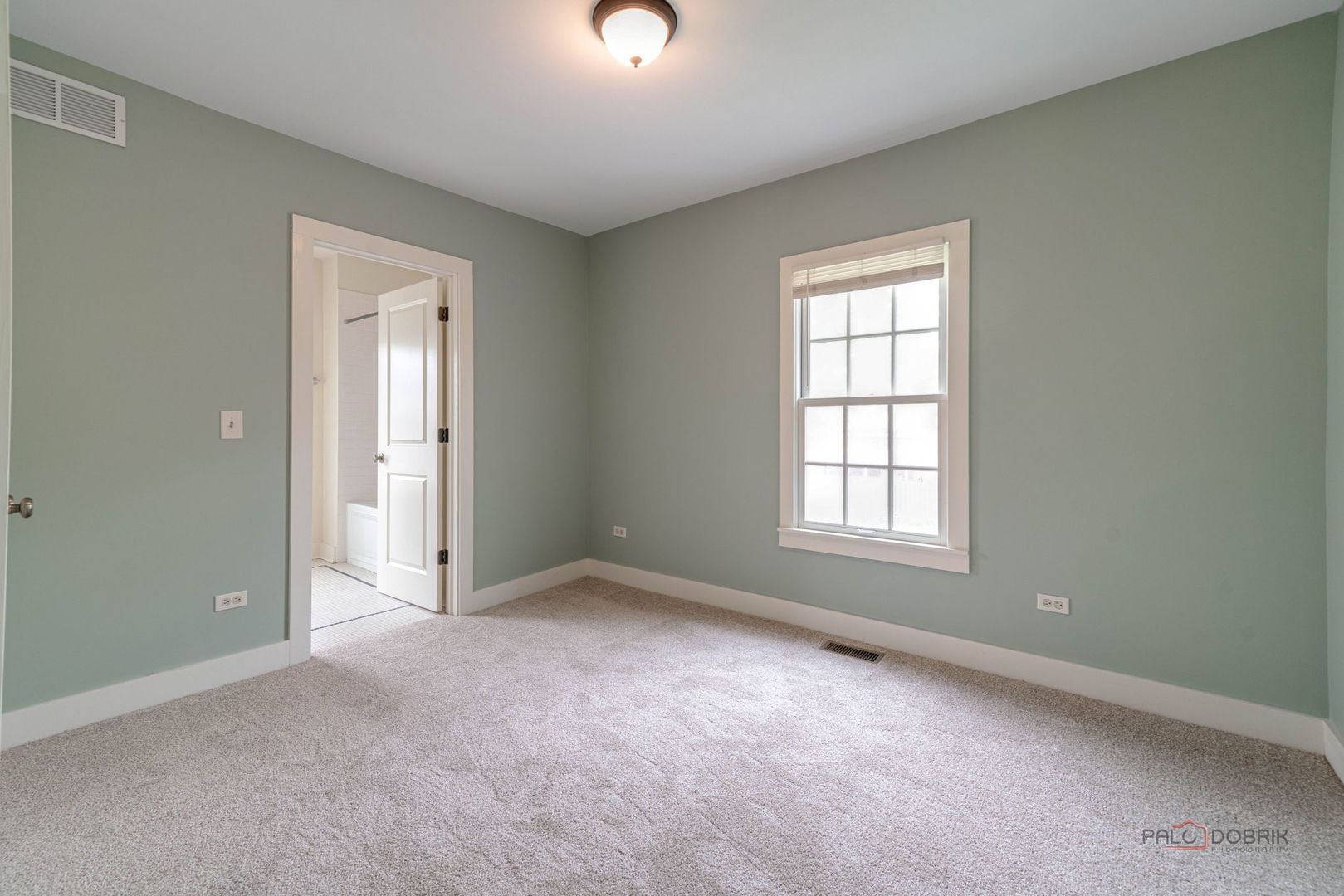 430 North Sheridan Road Waukegan, IL 60085 - Photo 28 of 44