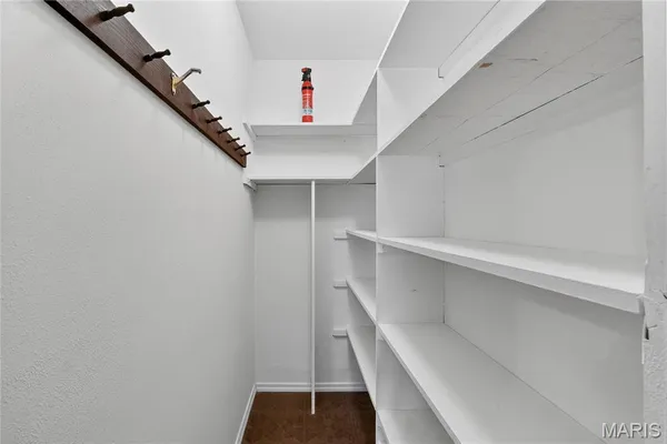 $325,000 | 1875 Buffalo Run Drive, Pacific, MO 63069