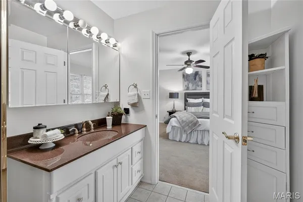 $325,000 | 1875 Buffalo Run Drive, Pacific, MO 63069