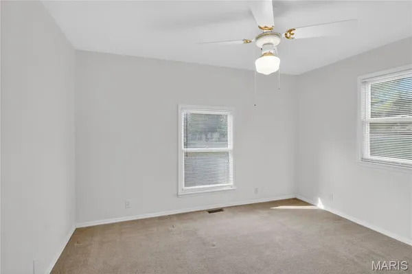 $325,000 | 1875 Buffalo Run Drive, Pacific, MO 63069