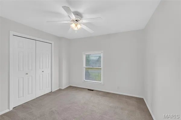 $325,000 | 1875 Buffalo Run Drive, Pacific, MO 63069