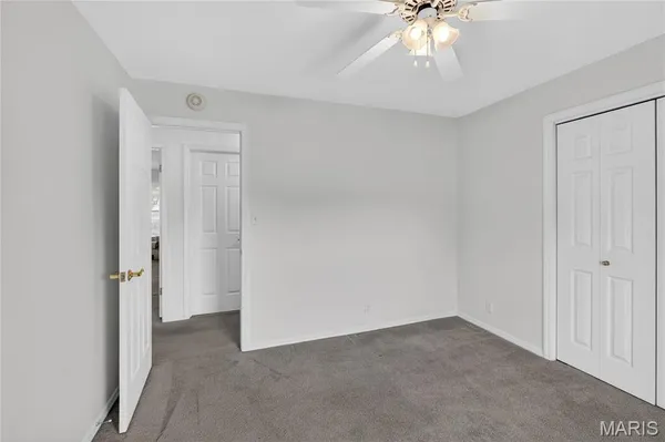 $325,000 | 1875 Buffalo Run Drive, Pacific, MO 63069