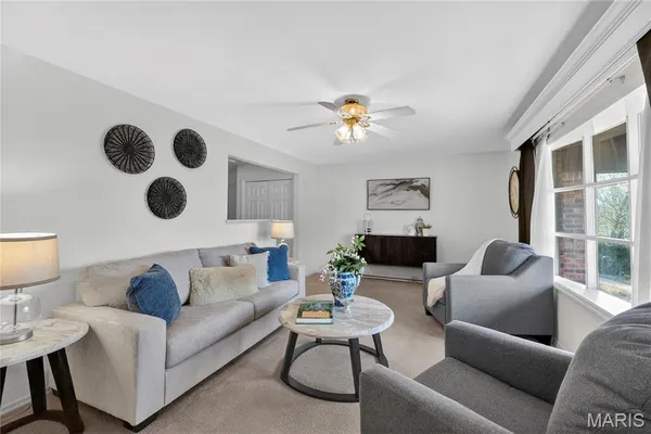 $325,000 | 1875 Buffalo Run Drive, Pacific, MO 63069