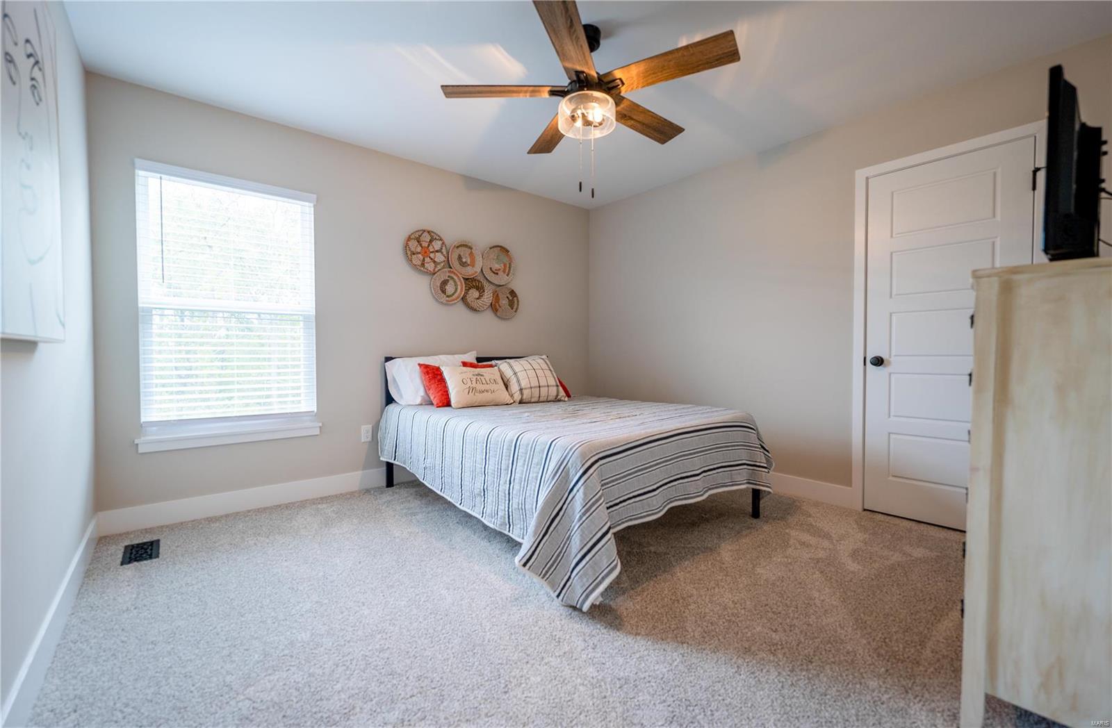 912 Memsie Pk Court O'Fallon, MO 63368 - Photo 32 of 60 Gallery Image 32