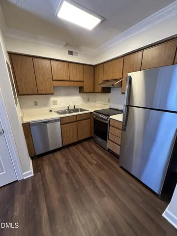 $845 | 3515 Ivy Commons Drive, Unit 301, Raleigh, NC 27606