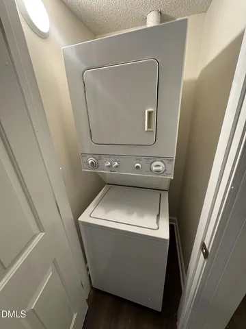 $845 | 3515 Ivy Commons Drive, Unit 301, Raleigh, NC 27606