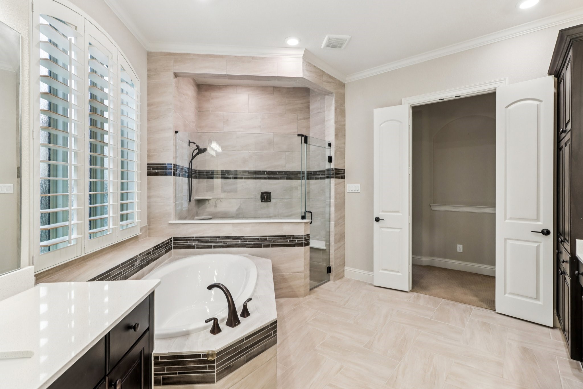 15519 Patten Forest Drive Cypress, TX 77429 - Photo 21 of 46 a view of a kitchen with a sink and windows