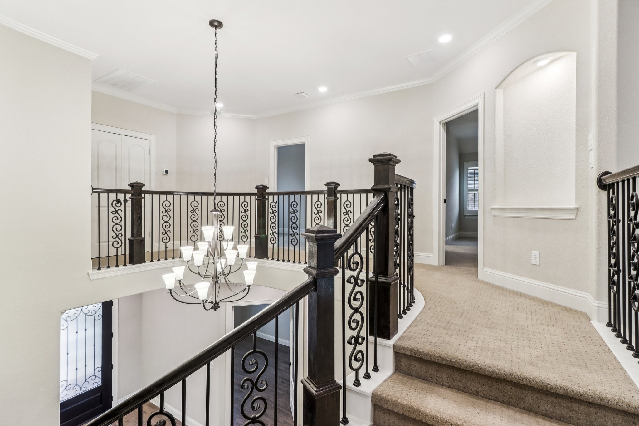 15519 Patten Forest Drive Cypress, TX 77429 - Photo 23 of 46 a view of a hallway with couches and dinning table