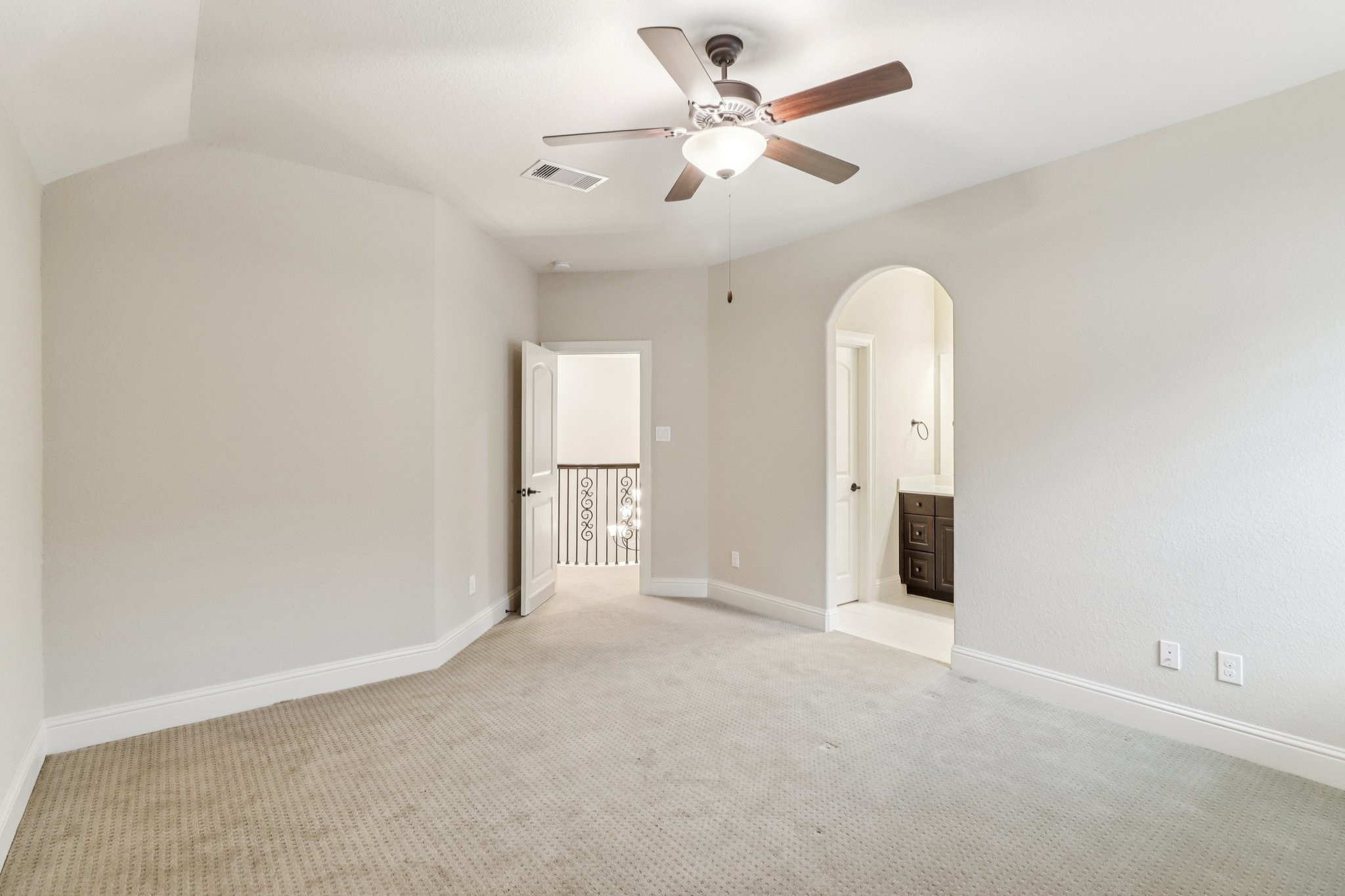 15519 Patten Forest Drive Cypress, TX 77429 - Photo 37 of 46 an empty room with chandelier fan