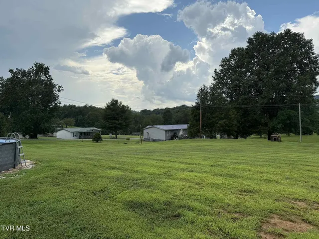 $212,000 | 240 Cherry Tree Drive, Dryden, VA 24243