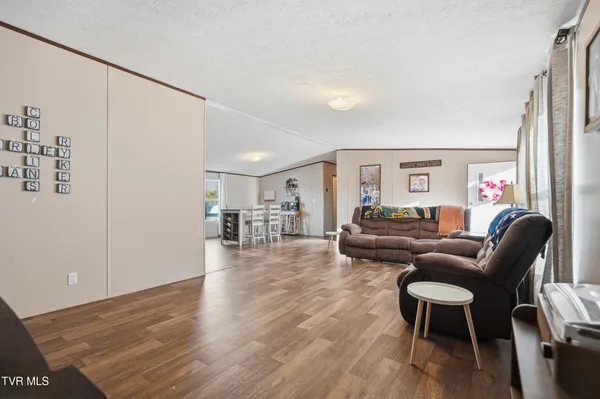 $208,000 | 240 Cherry Tree Drive, Dryden, VA 24243