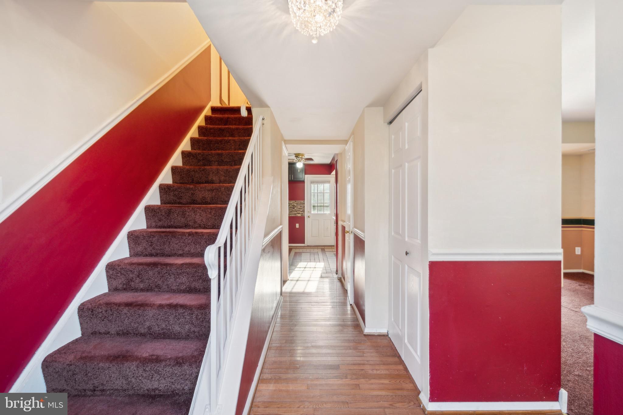 7761 Euclid Way Springfield, VA 22153 - Photo 2 of 30 Gallery Image 2