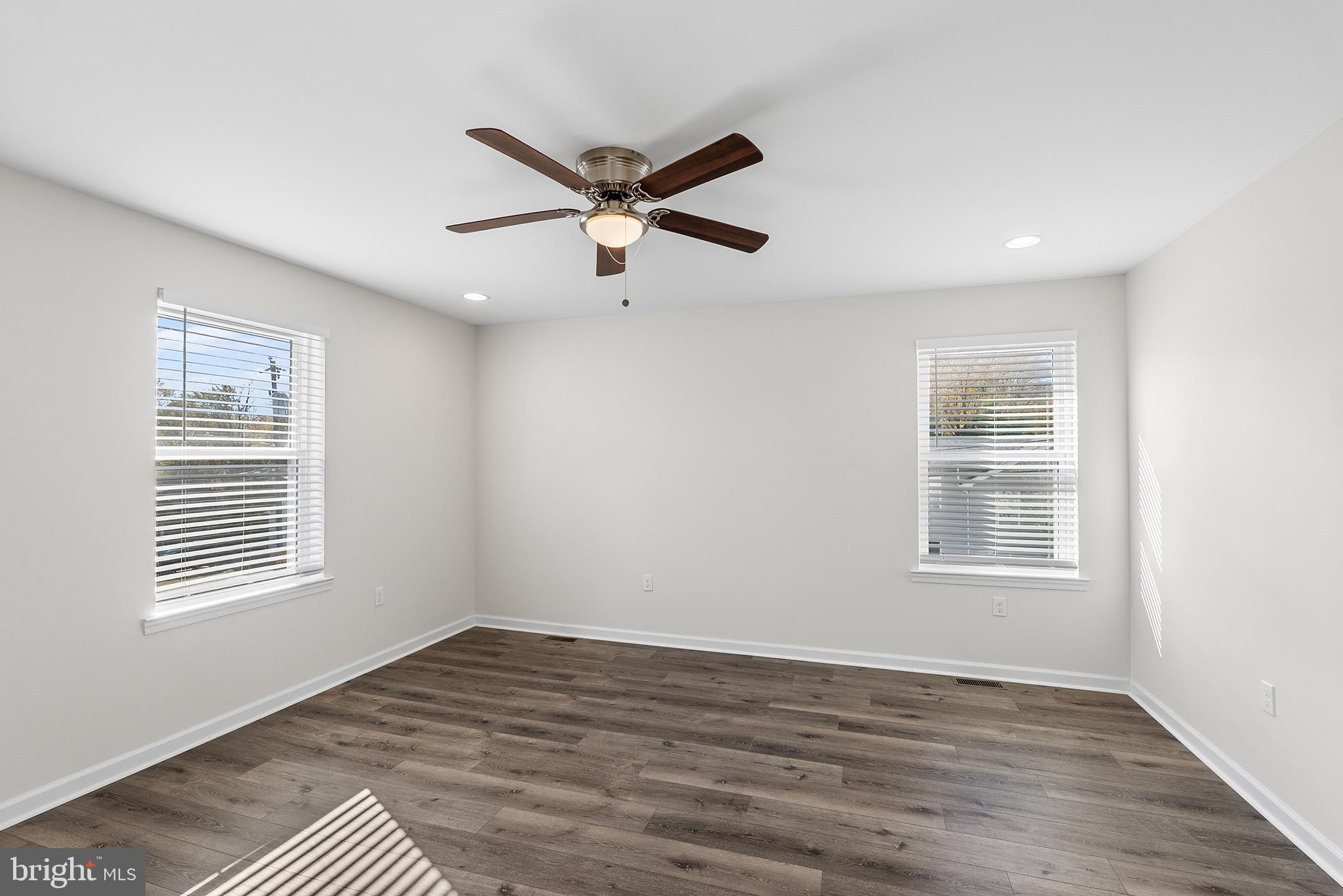 405 Walnut Street Marcus Hook, PA 19061 - Photo 13 of 24 Bright and airy room with modern charm.