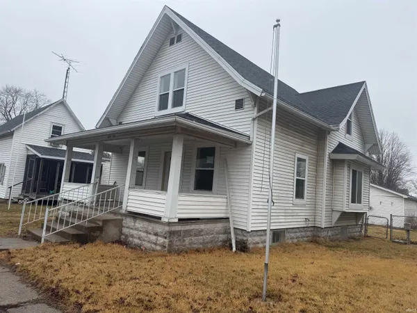 $199,900 | 111 West Us Highway, Idaville, IN 47950
