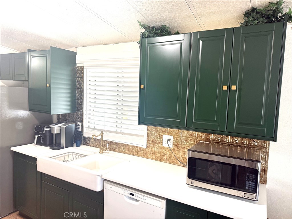 1550 Rimpau, Unit 37 Corona, CA 92881 - Photo 13 of 30